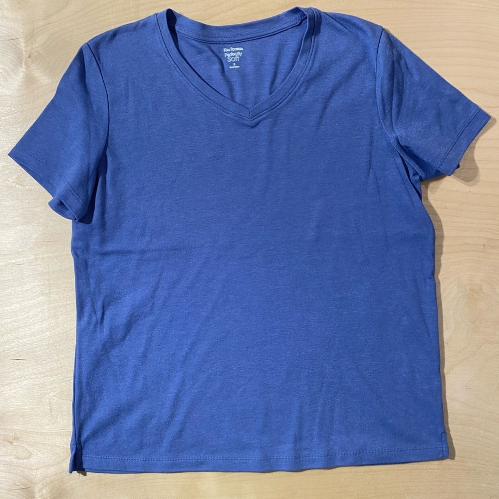 Kim Rogers Navy Soft Tee Small (QH)
